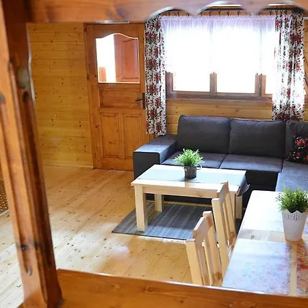 木屋 Drewniany Camila Ryczow